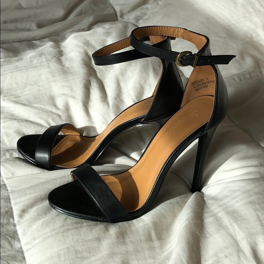 Black ankle belted heels